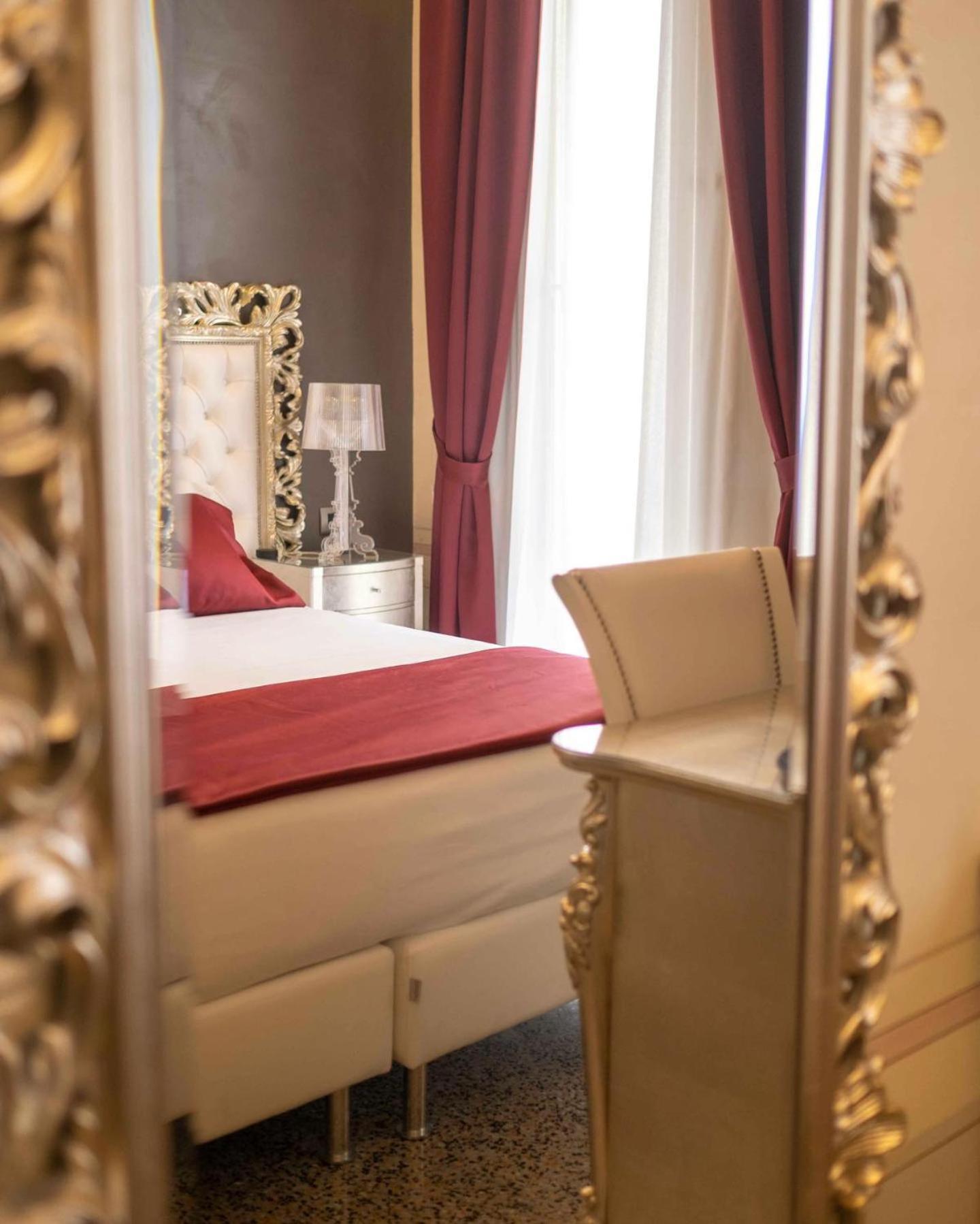Luxury Liberty House Hotell Alghero Rom bilde